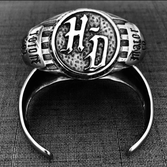 - Limited! HD Women’s Bracelets - Picture 5 of 5